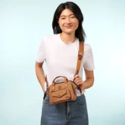 Adventurer Umhängetasche Crossbody S Moscow