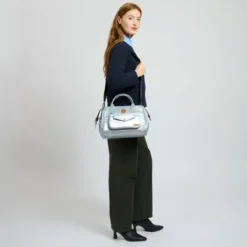 Adventurer Umhängetasche Crossbody L Fiji